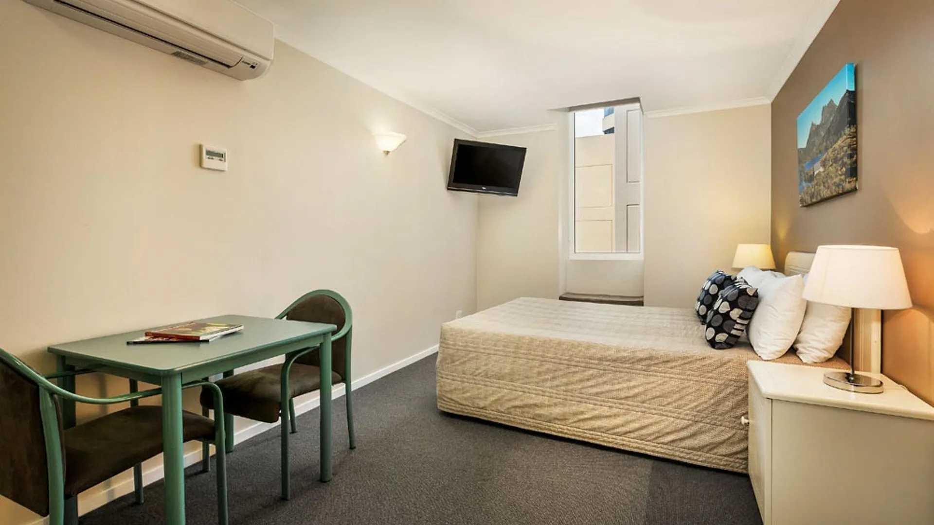 Hobart Waterfront Apartments Aparthotel